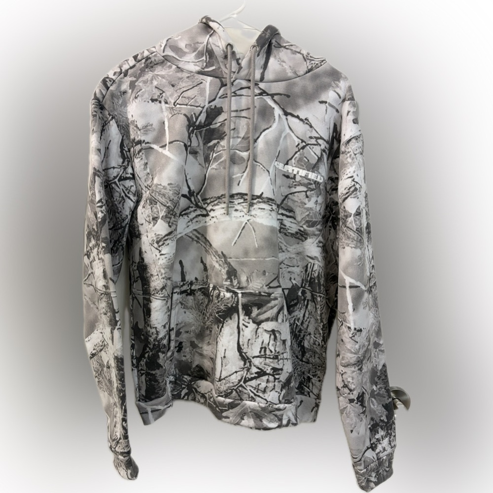Rue21 Gray & White Camouflage Hoodie
